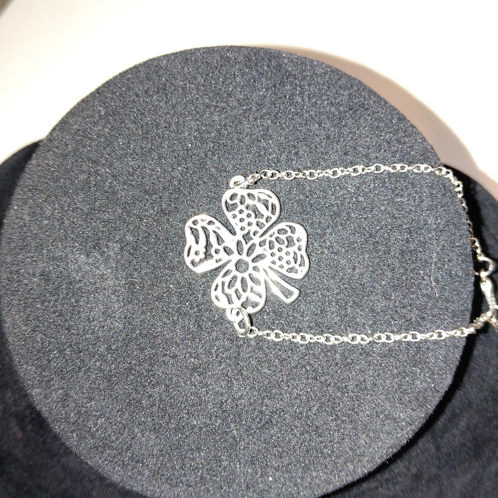Intricate Silver Scrollwork Four Leaf Clover Bracelet by LBVYR
